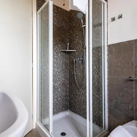 Corte Fasanella 50 托斯科拉诺-马德尔诺